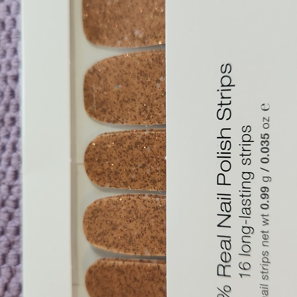 Color Street Cinnamon Swirl - Picture 3 of 3